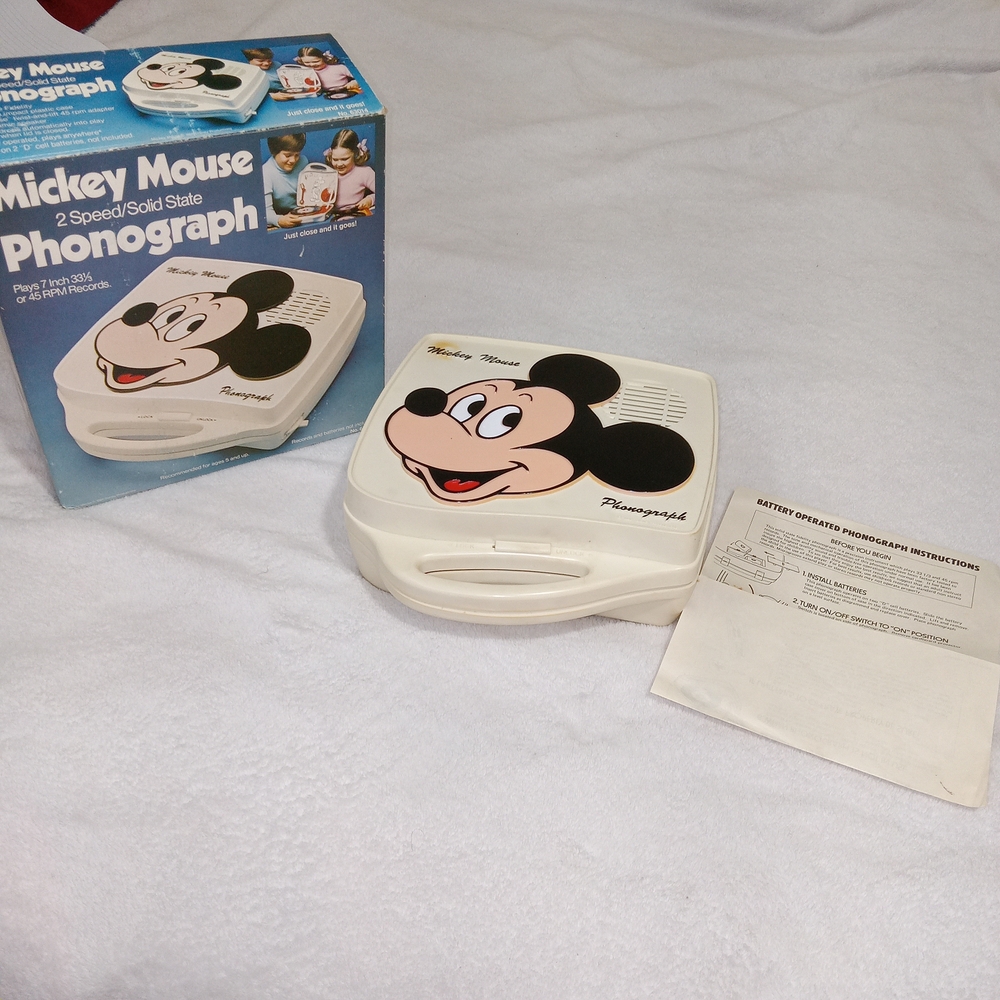 1970s VINTAGE WALT DISNEY'S MICKEY MOUSE PHONOGRAPH W/ ORIGINAL BOX UNTESTED - Picture 1 of 10